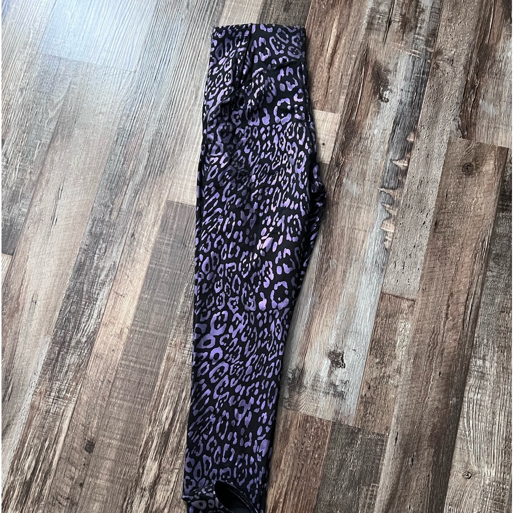 VS leggings